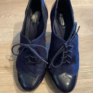Blue Oxford tie up retro booties